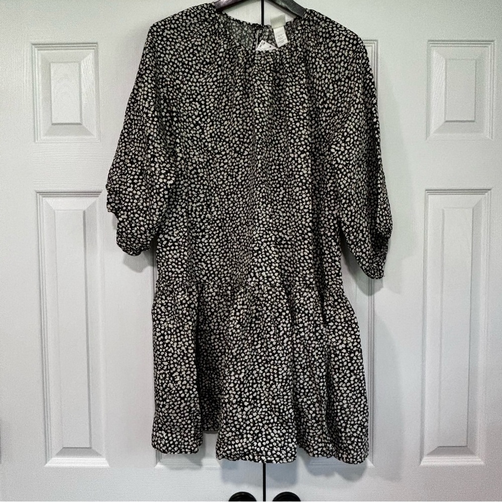NWT H&M Womens Dress Ditzy Floral Black & White Prairie Cottagecore Size XS